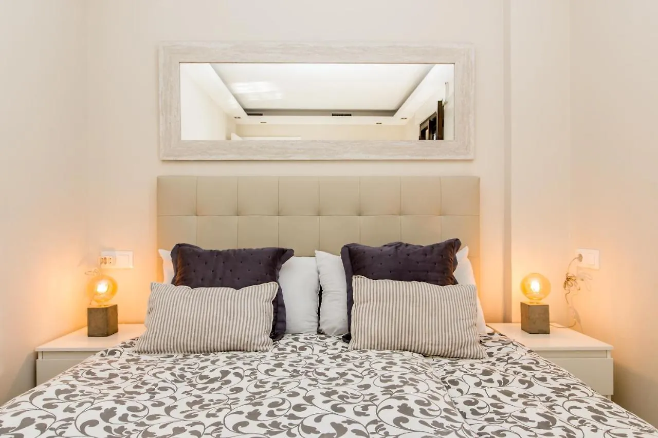 Luxurious 2 Bed Banus Apt With Private Parking - Rdr193 Marbella 0*,