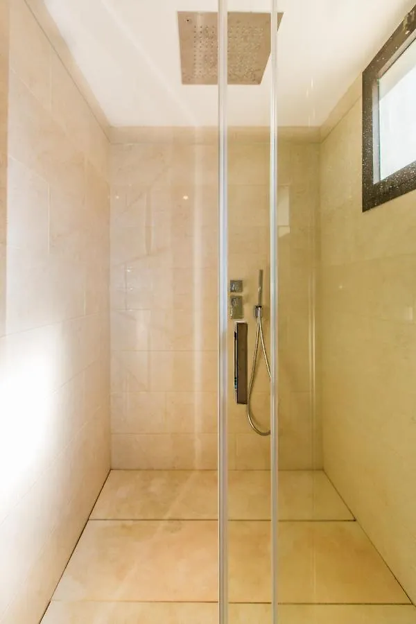 Luxurious 2 Bed Banus Apt With Private Parking - Rdr193 Marbella 0*,  Spain