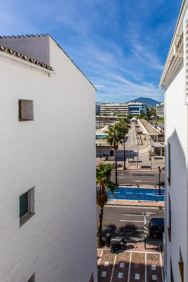 Apartment Luxurious 2 Bed Banus Apt With Private Parking - Rdr193 Marbella Spain