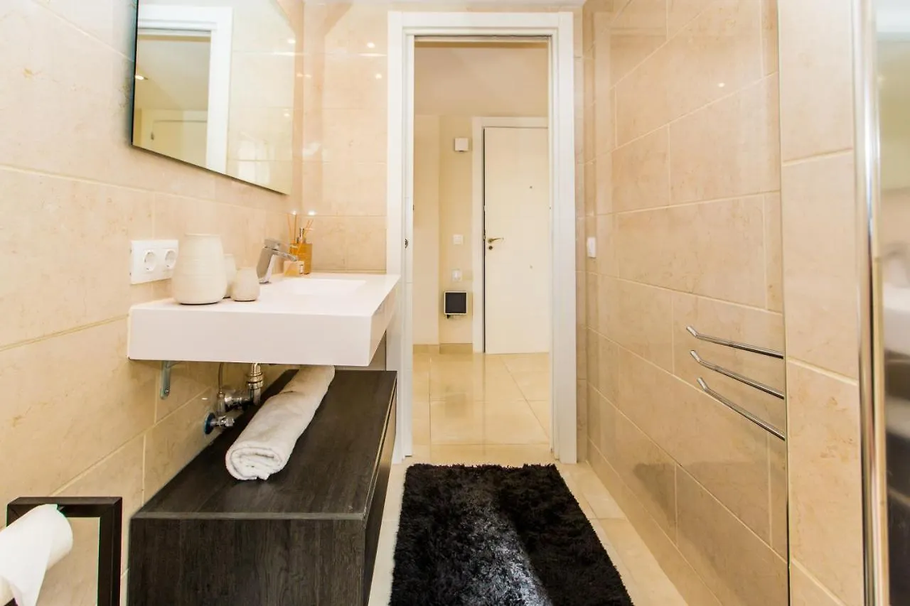 Apartment Luxurious 2 Bed Banus Apt With Private Parking - Rdr193 Marbella