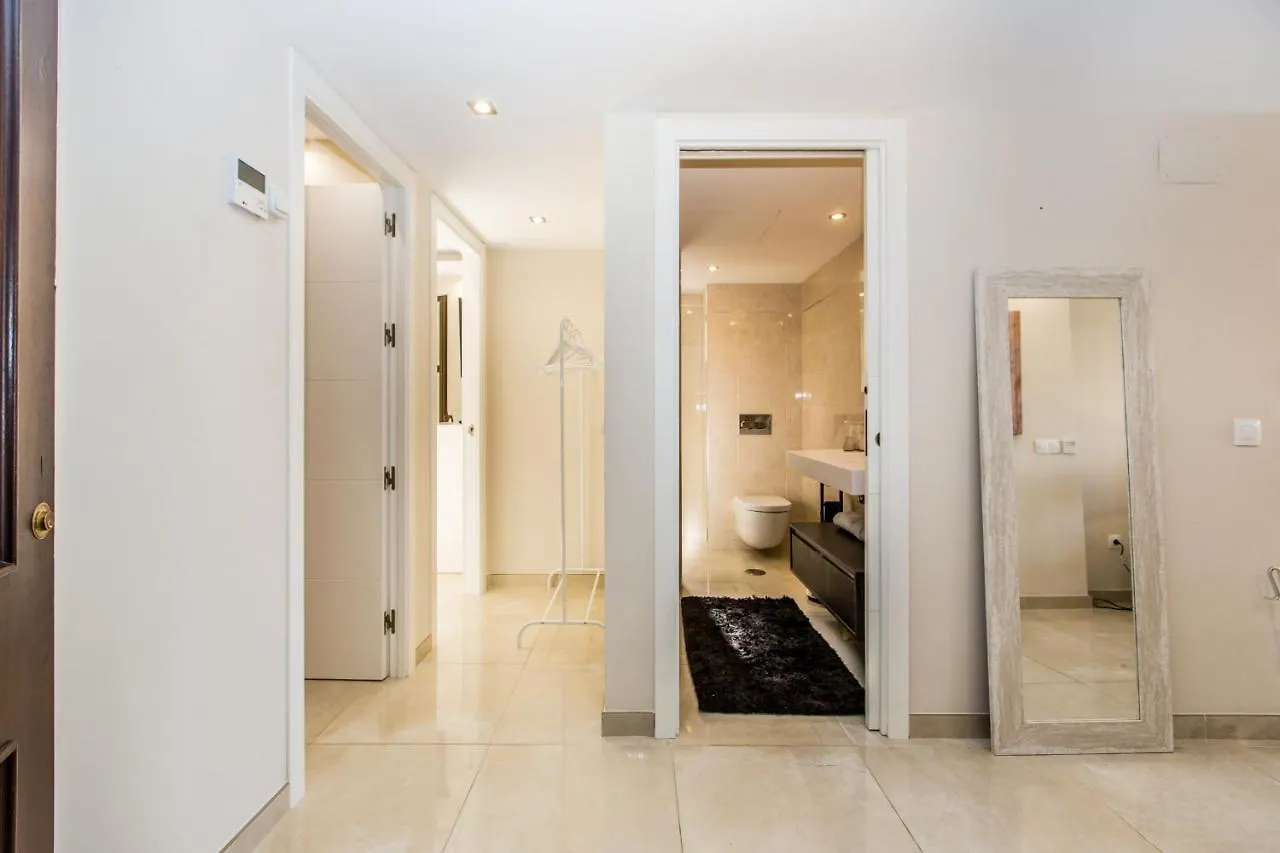 Luxurious 2 Bed Banus Apt With Private Parking - Rdr193 Marbella 0*,  Spain